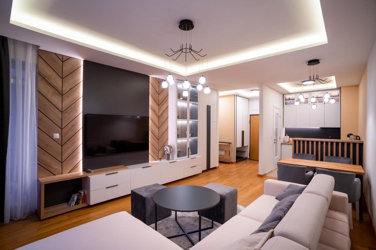 Apartman G8 Deluxe Pale Exterior photo
